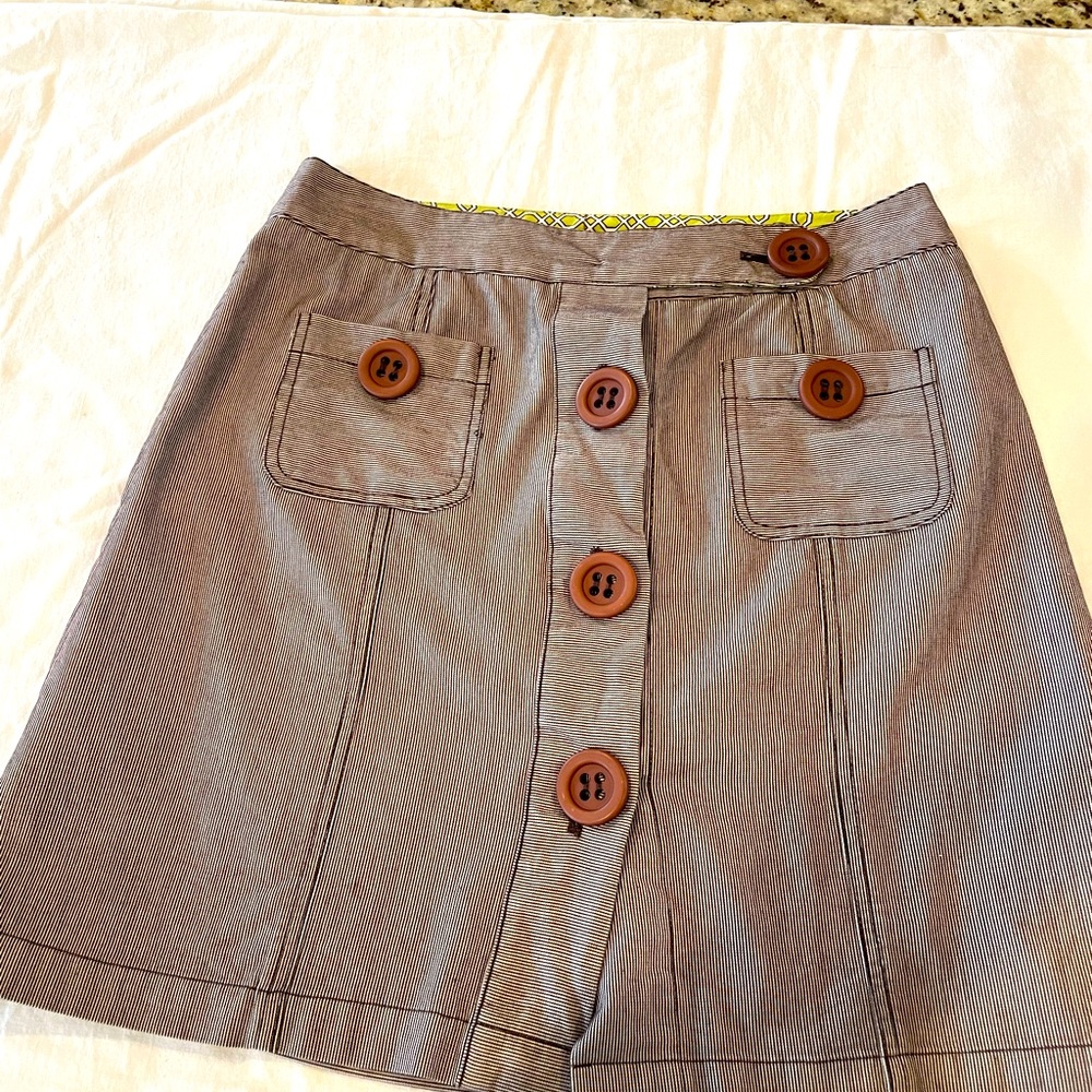 Bushwacker skirt. Vintage I believe. Button up gorgeous. Size 6